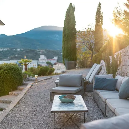 Magnifique D'époque, Avec Vue Imprenable Sur Et La Mer Villa *